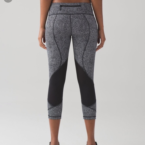 lululemon athletica Pants - Lululemon Pace Rival Crop 8
